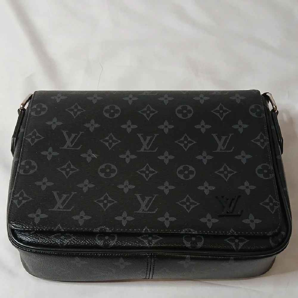 Louis Vuitton Dark Gray Monogram Shoulder Bag